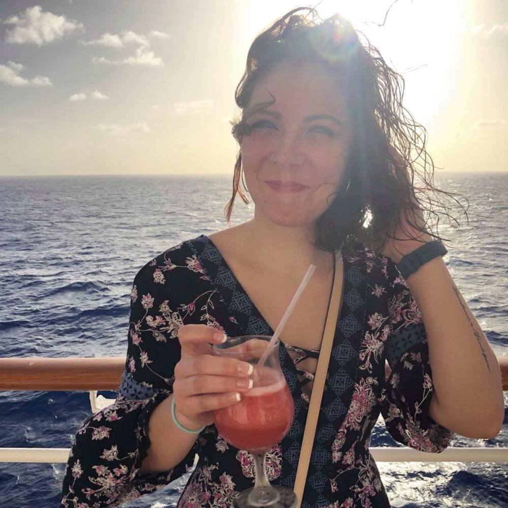 Meet your Posher, Marissa